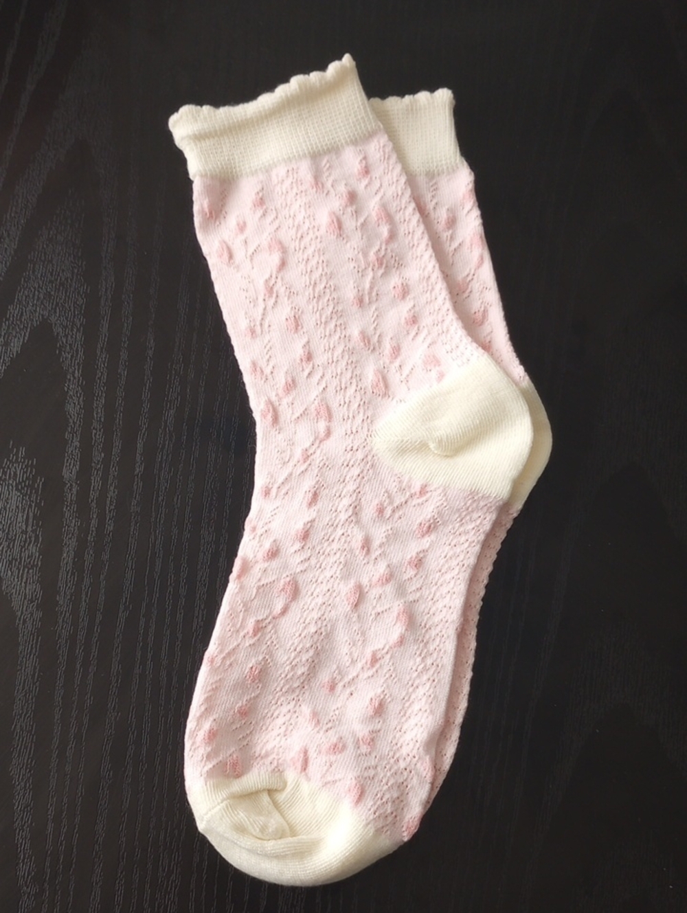 Women’s Pastel Pink And Cream Cable Knit Crew Ankle Socks